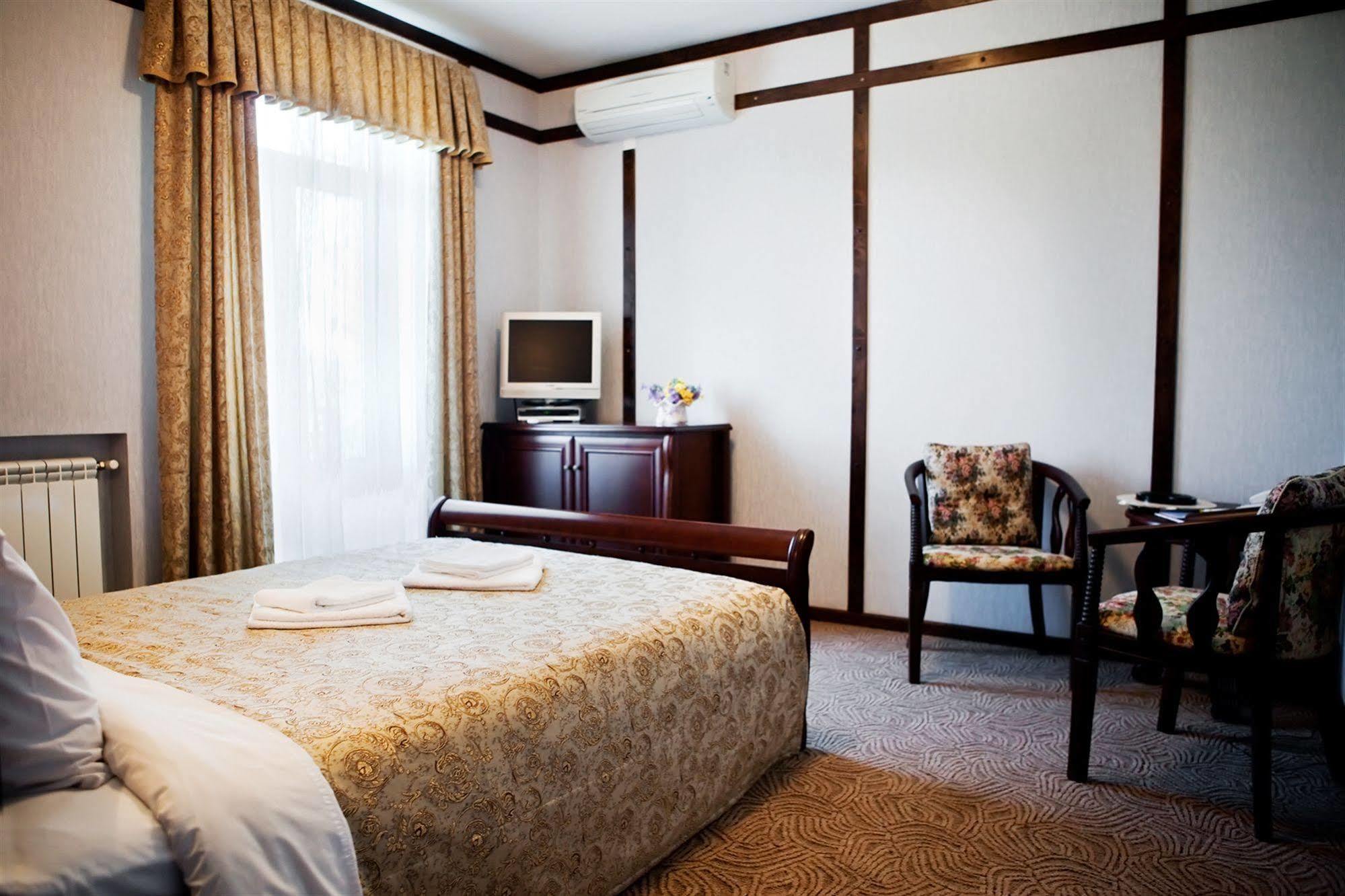 Oselya Hotel Kyiv